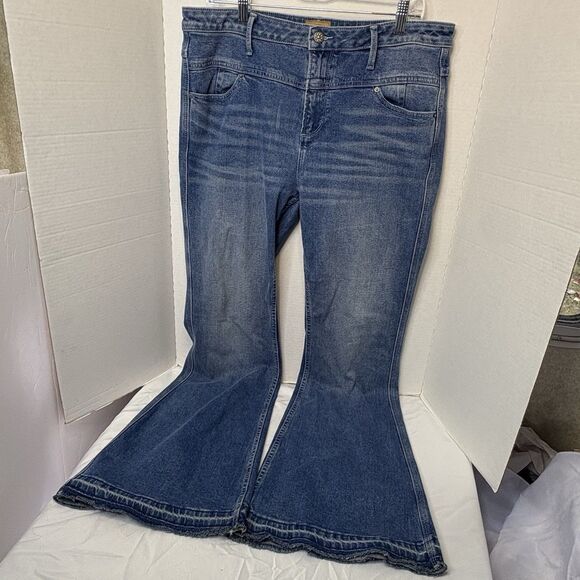 Driftwood Flare Leg Farrah Tonal Jeans Womens 32x33 Frayed Hem Boho Hippie EUC - Picture 1 of 9